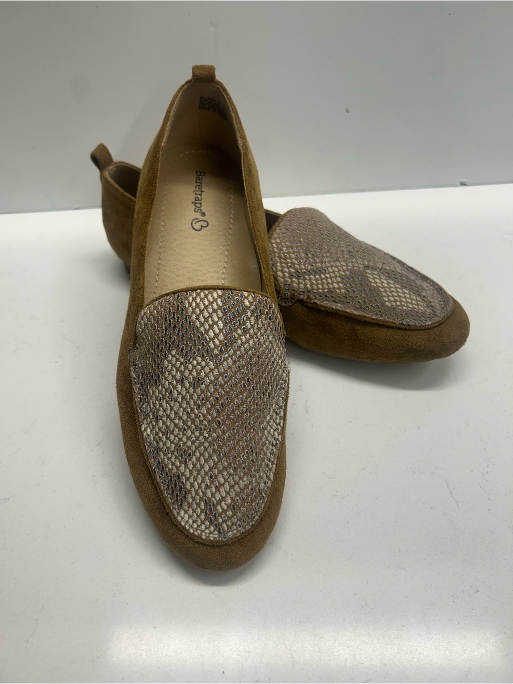 Baretraps Women Ellliana Tan Suede Snake-Print Loafers Size 8